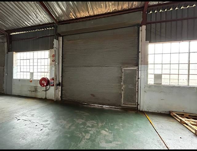 600M² WAREHOUSE TO LET IN WYNBERG